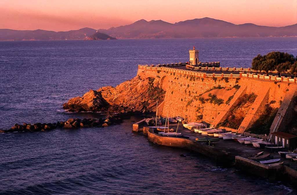Il Balcone Sull'Elba Daire Piombino Dış mekan fotoğraf